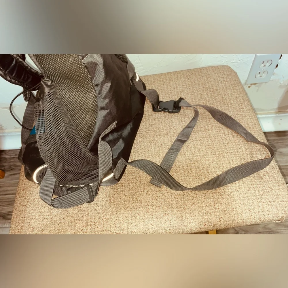 009-Outward Hound Pooch Pouch Front Carrier (Size M) For Dogs Up To 20lbs